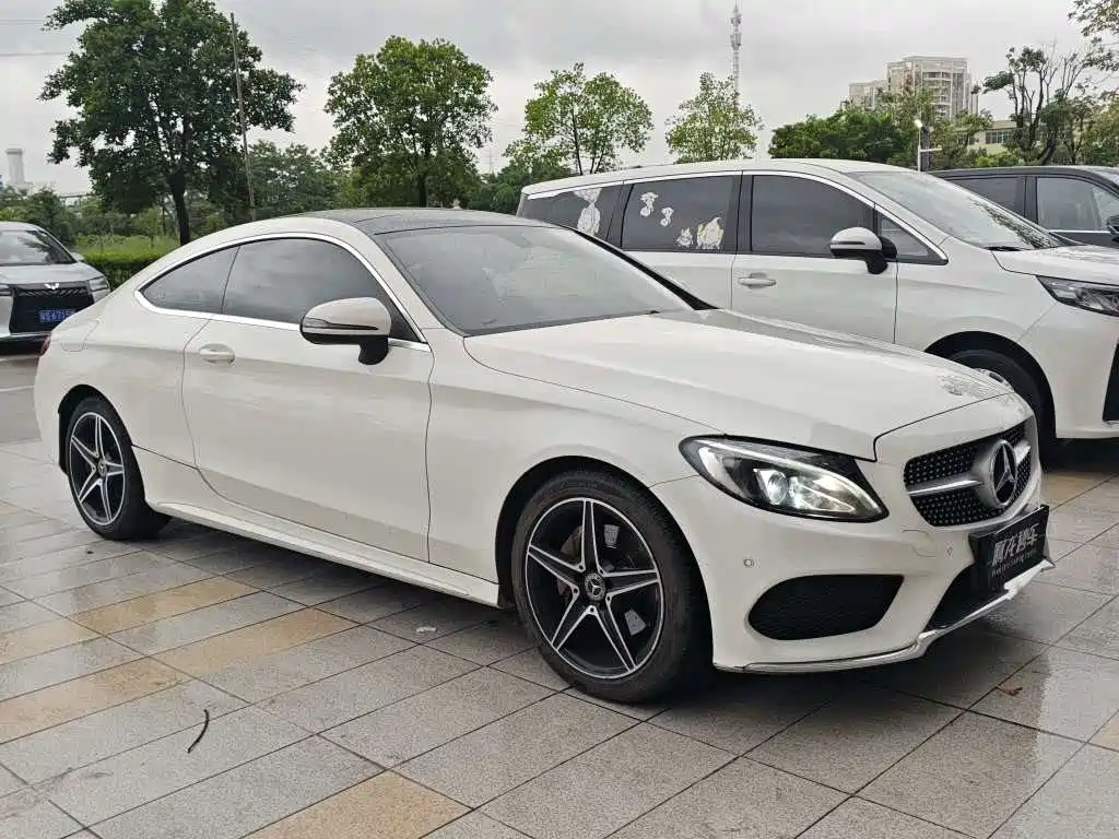 Mercedes-Benz C-Class (Import) — миниатюра 3