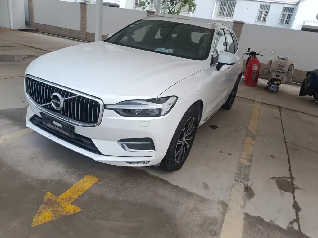 Volvo XC60 2021
