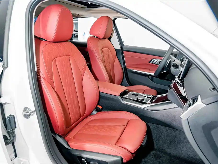 BMW 3 Series — миниатюра 18