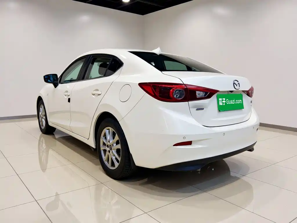 Mazda 3 Axela — миниатюра 4