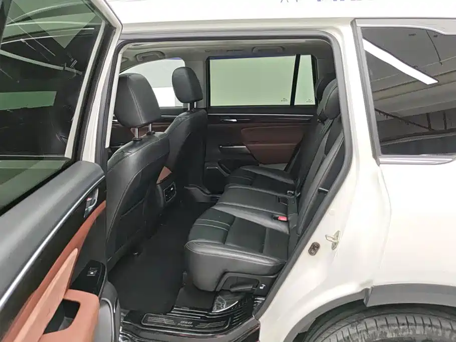 GAC Motor Trumpchi GS8 — миниатюра 11