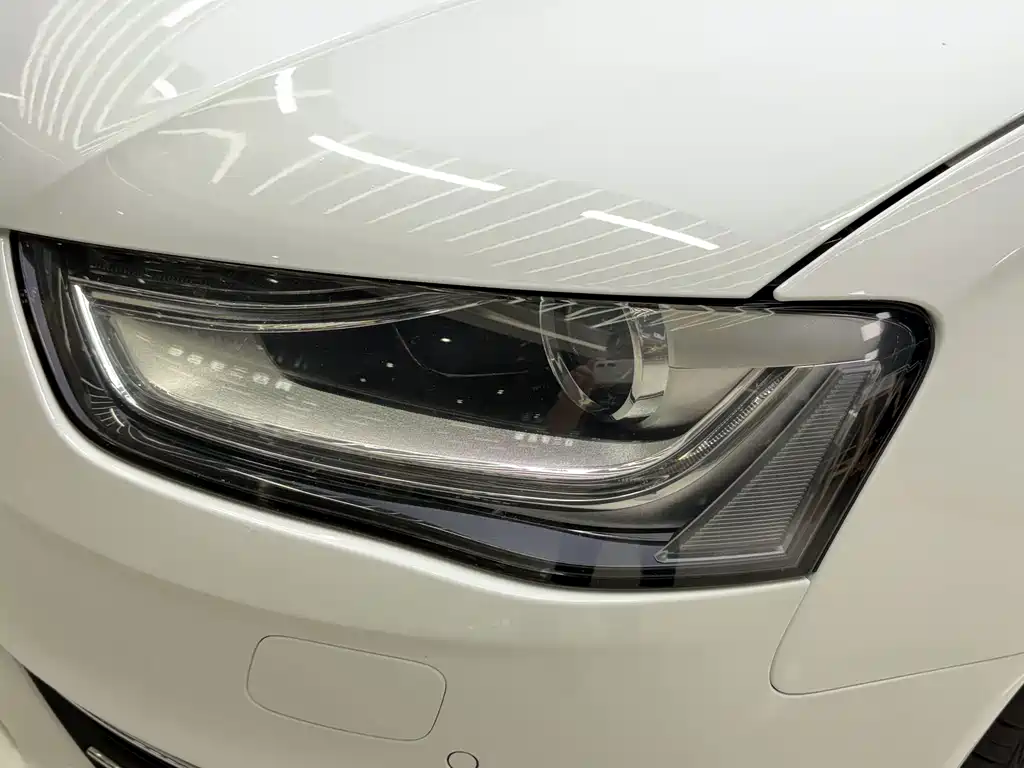 Audi A4L — миниатюра 11
