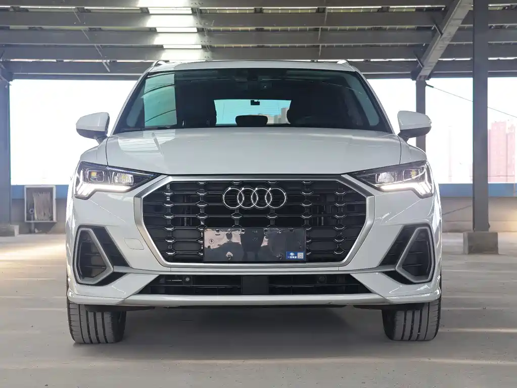 Audi Q3 — миниатюра 2