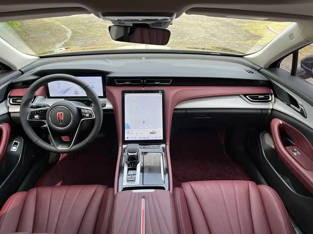 Hongqi Hongqi H5 — миниатюра 14