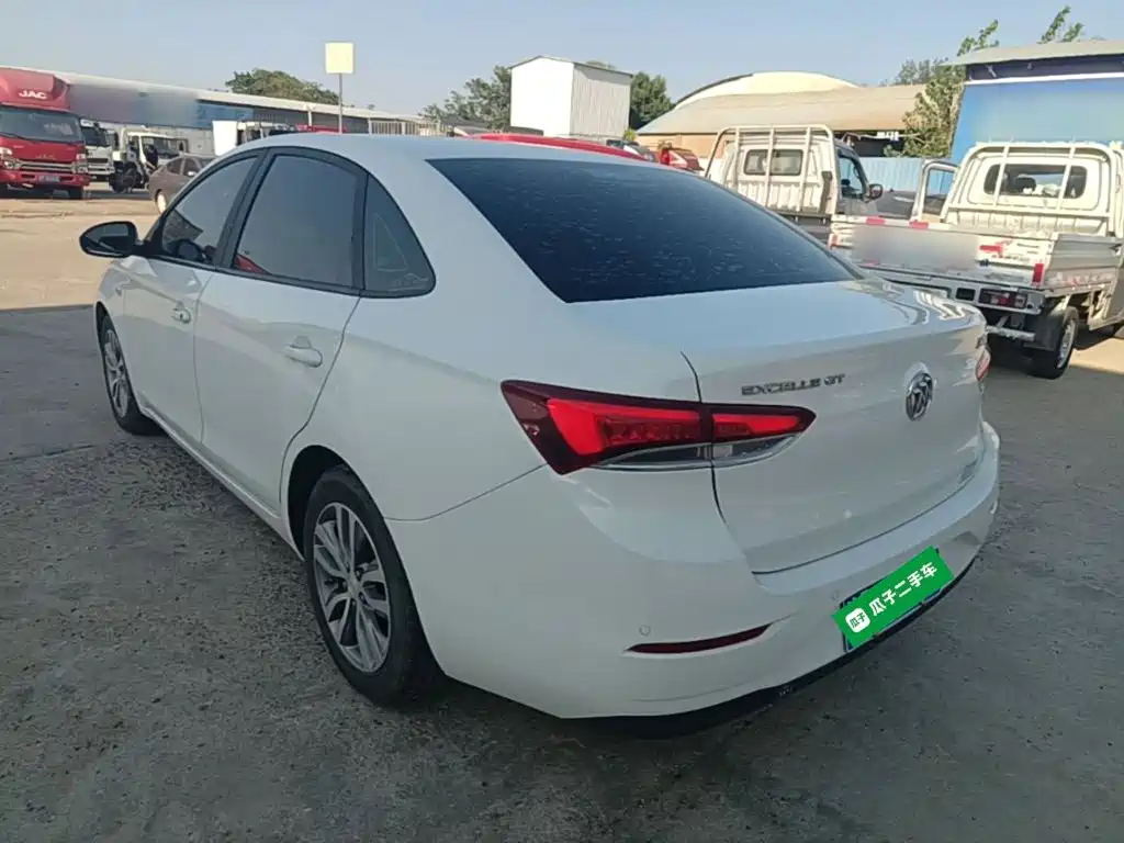 Buick Excelle — миниатюра 5