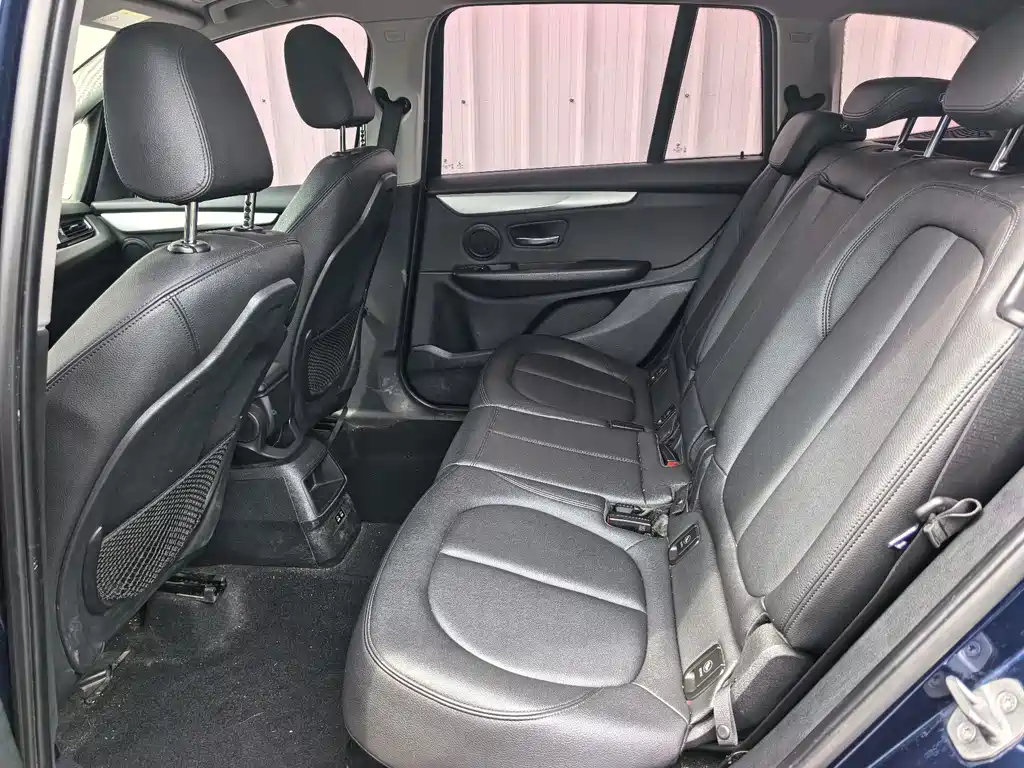 BMW 2 Series Gran Tourer — миниатюра 7