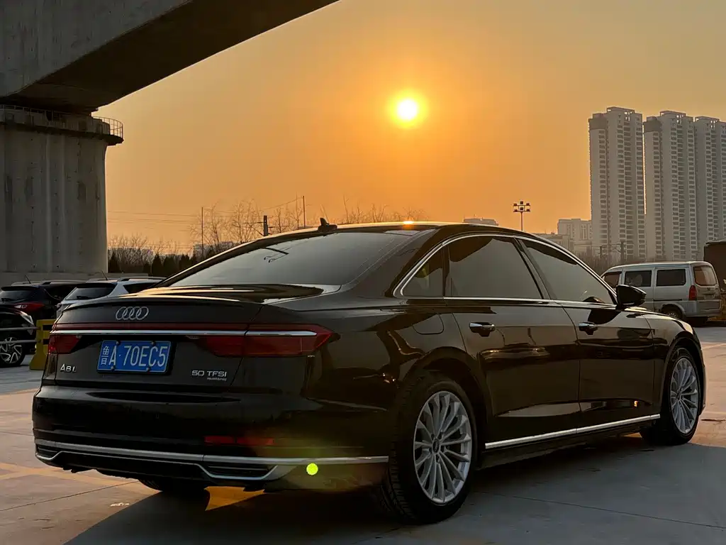 Audi A8 2021 A8L 50 TFSI quattro Comfort