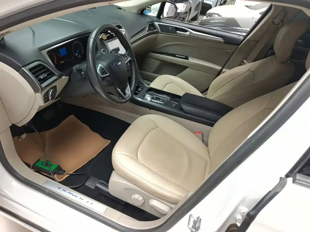 Ford Mondeo — миниатюра 15