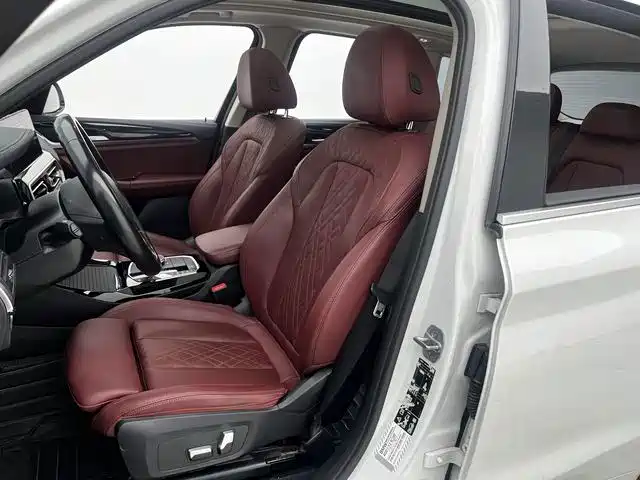 BMW X3 — миниатюра 15