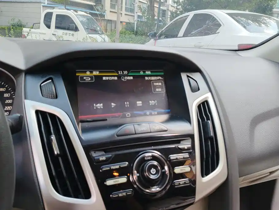 Ford Focus — миниатюра 13