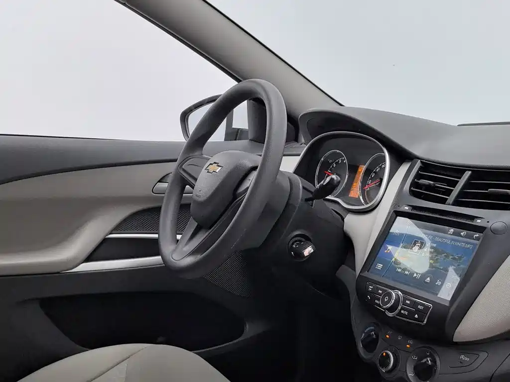 Chevrolet Sail — миниатюра 22