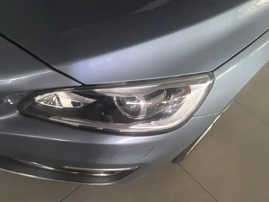 Volvo V60 — миниатюра 5