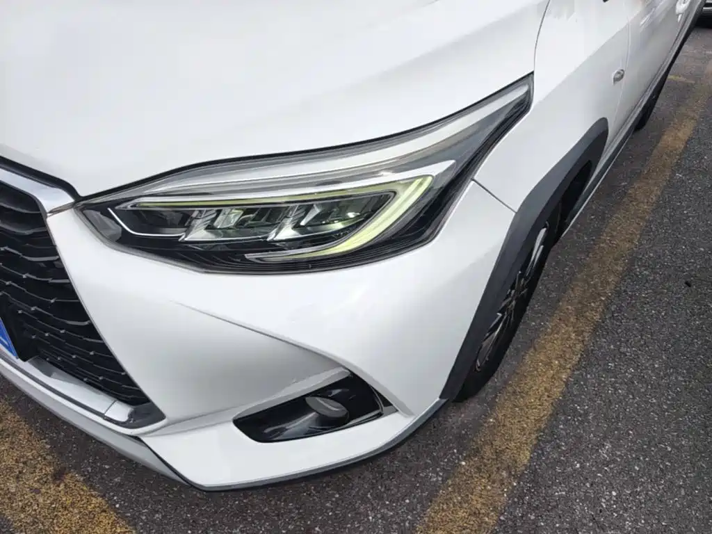 Toyota Yaris L — миниатюра 24