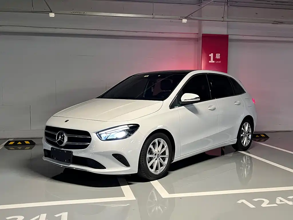 Mercedes-Benz B-Class 2021