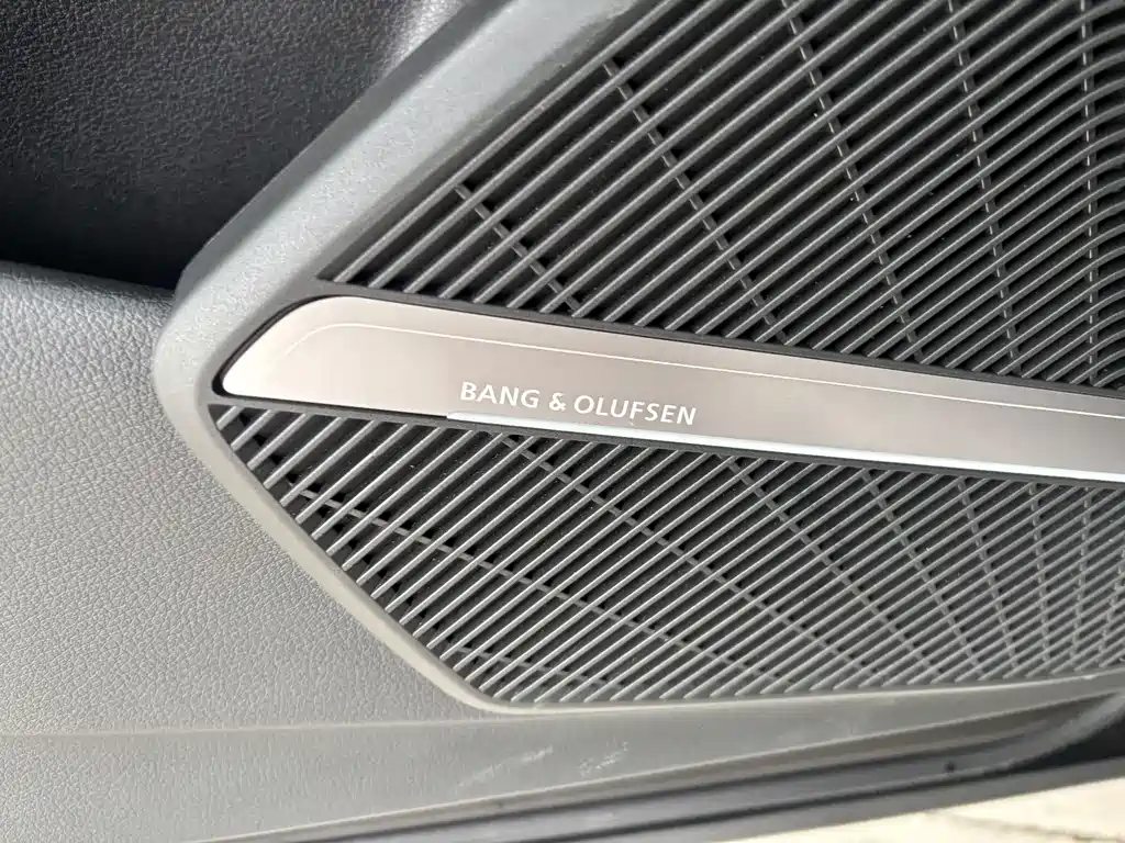 Audi Q5L — миниатюра 10