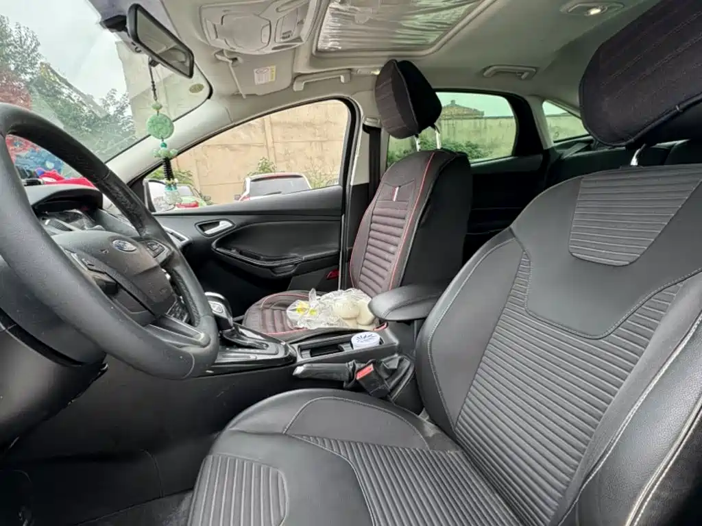 Ford Focus — миниатюра 13