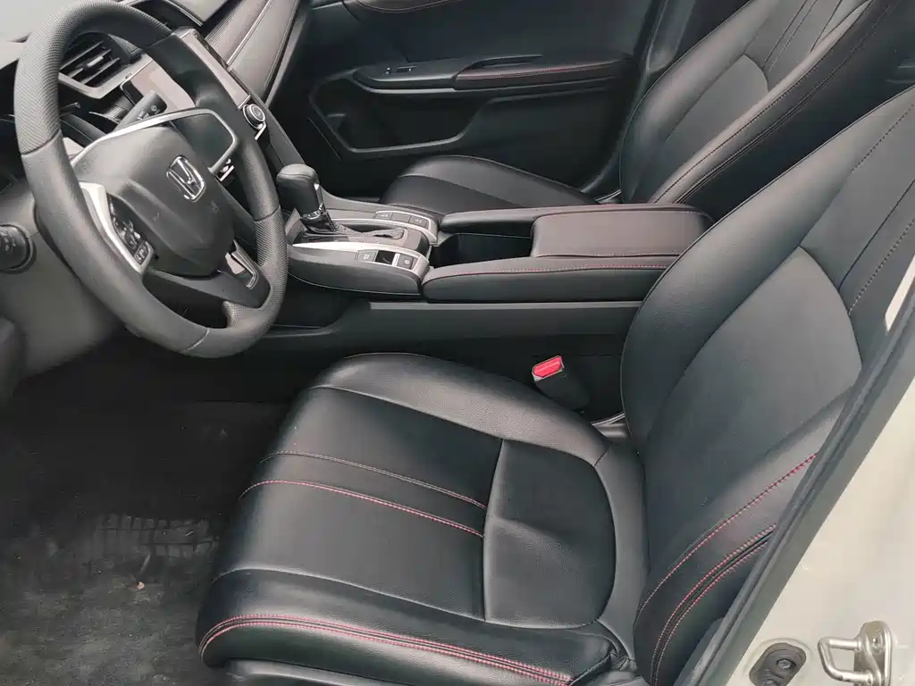 Honda Civic — миниатюра 5