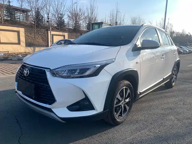 TOYOTA YARIS L ZHIXUAN