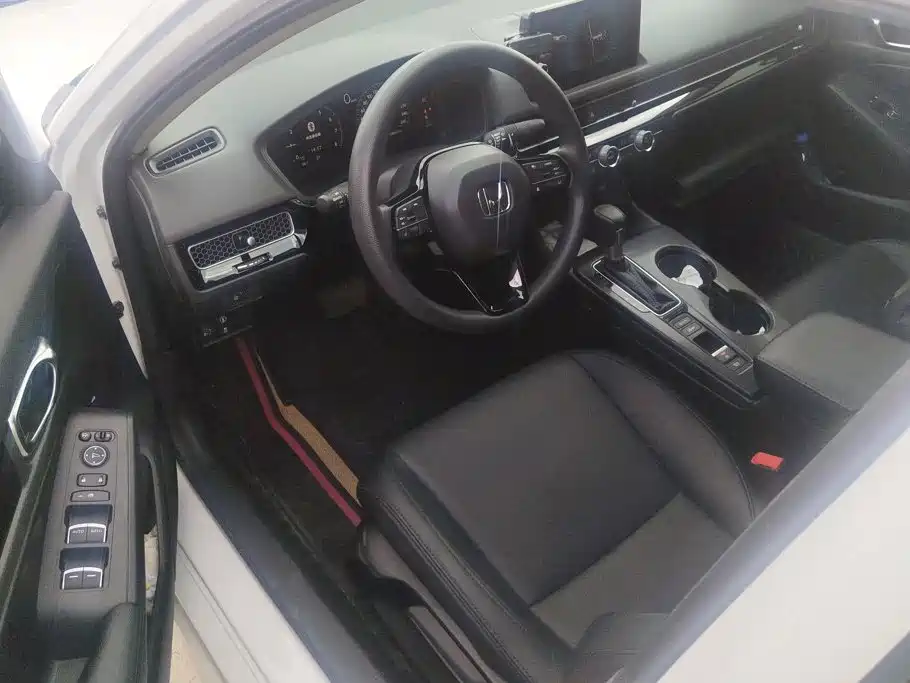 Honda Civic — миниатюра 9
