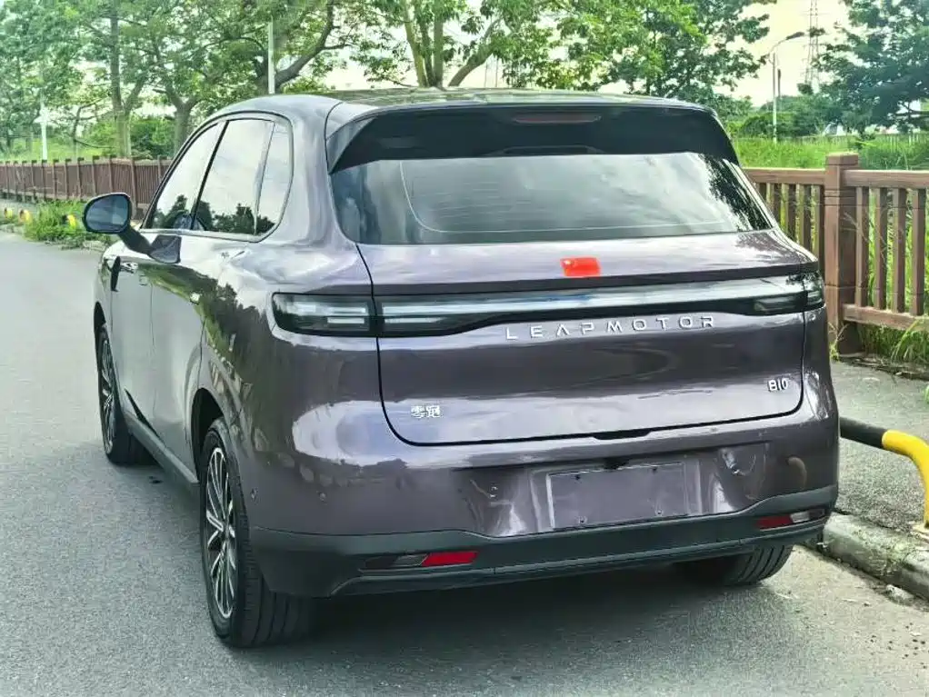 Leapmotor Leapmotor B10 — миниатюра 9