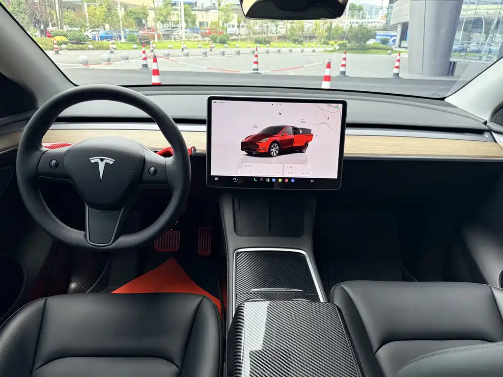 Tesla Model Y — фотографии объявления, Фото 14
