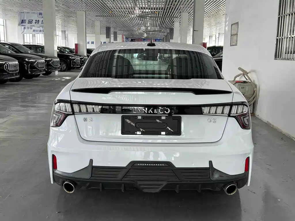 Lynk & Co 03 — миниатюра 5