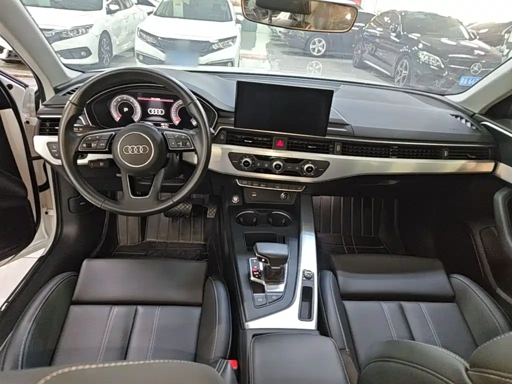 Audi A4L 2024 40 TFSI Fashion