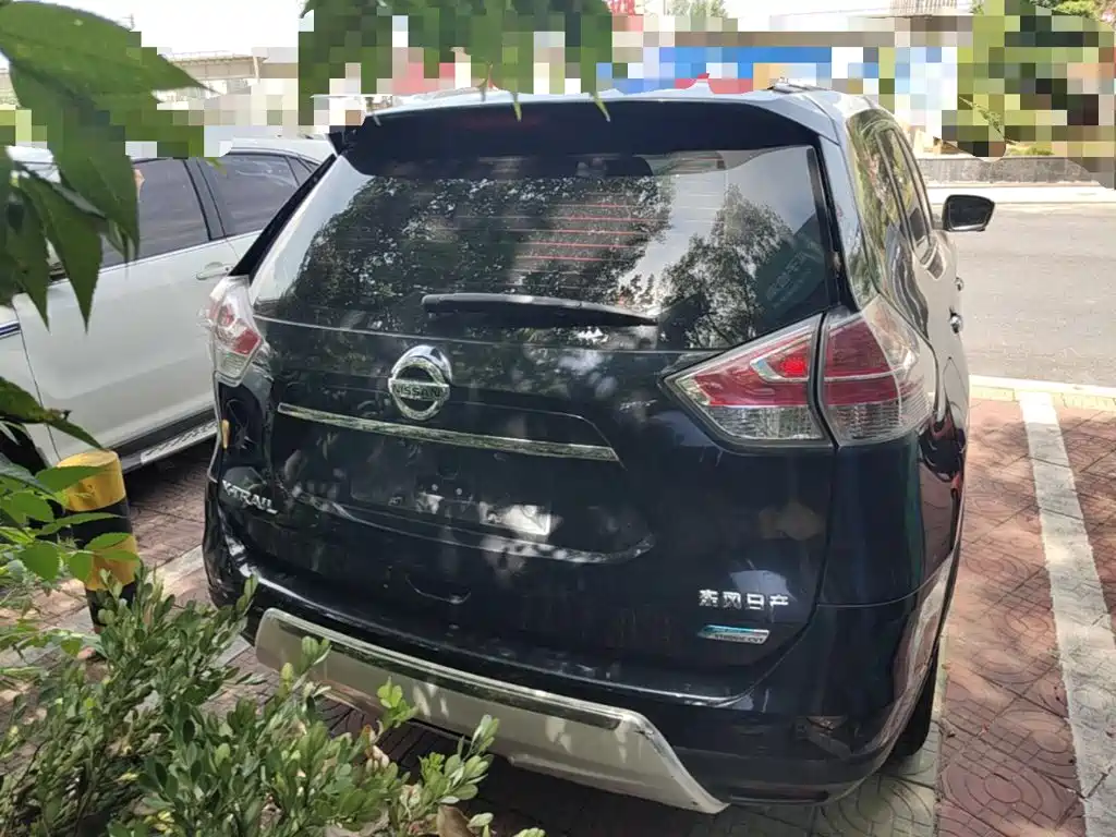 Nissan X-Trail — миниатюра 6