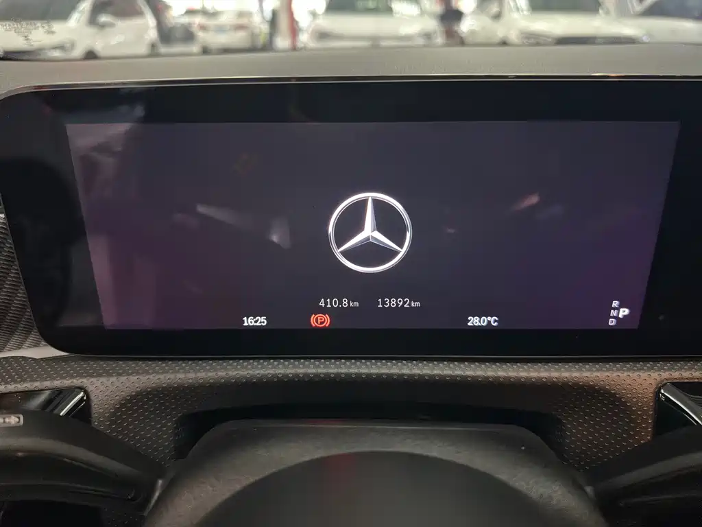 Mercedes-Benz A-Class — миниатюра 8