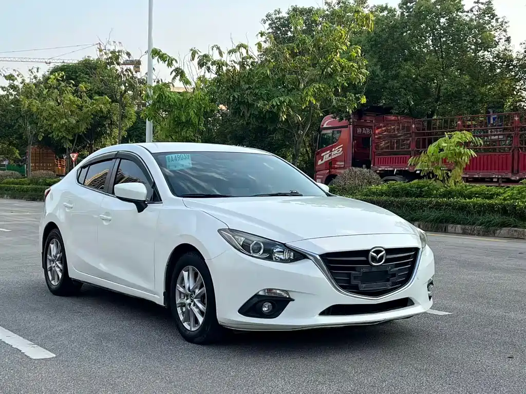 Mazda 3 Axela — миниатюра 3