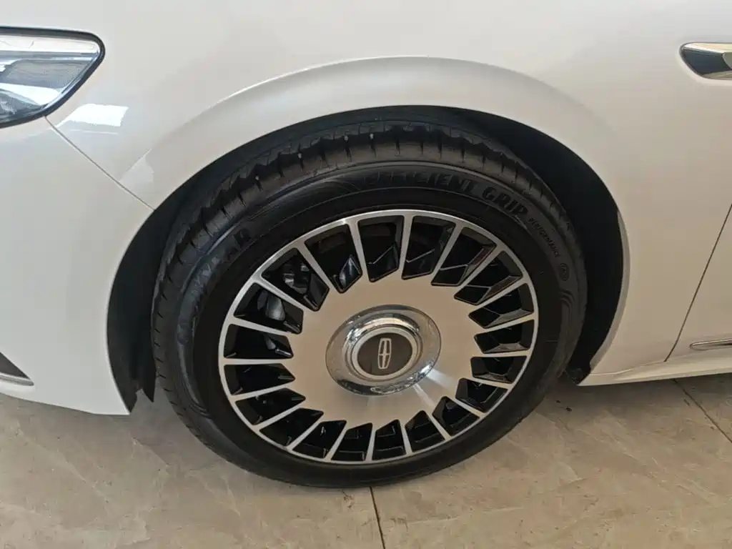 Lincoln Continental — миниатюра 23