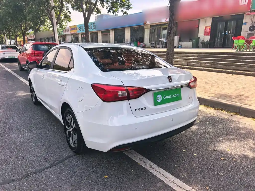 Roewe 360 — миниатюра 11