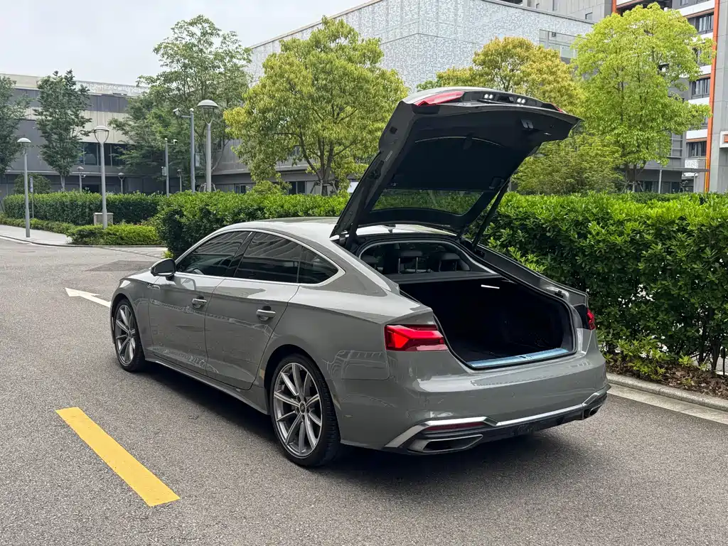 Audi A5 (Import) — миниатюра 16