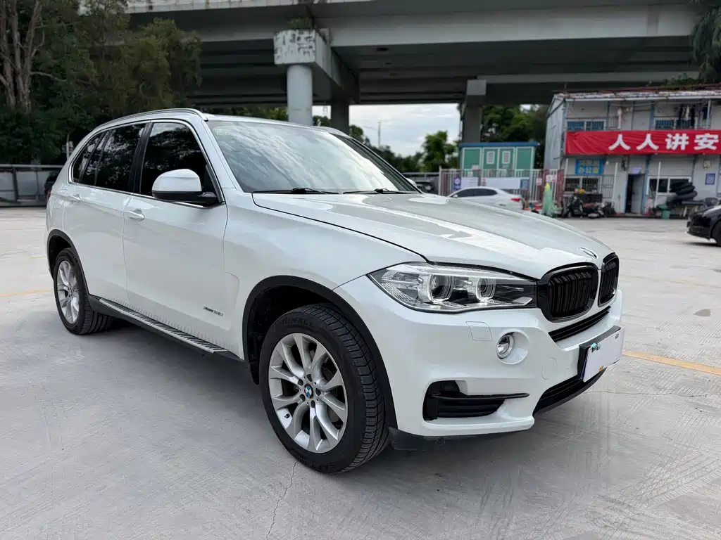 BMW X5 (Import) — миниатюра 3