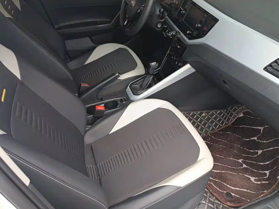 Volkswagen Polo — миниатюра 8