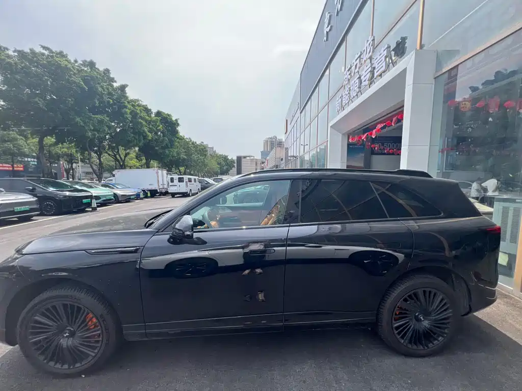 XPeng G9 — миниатюра 5