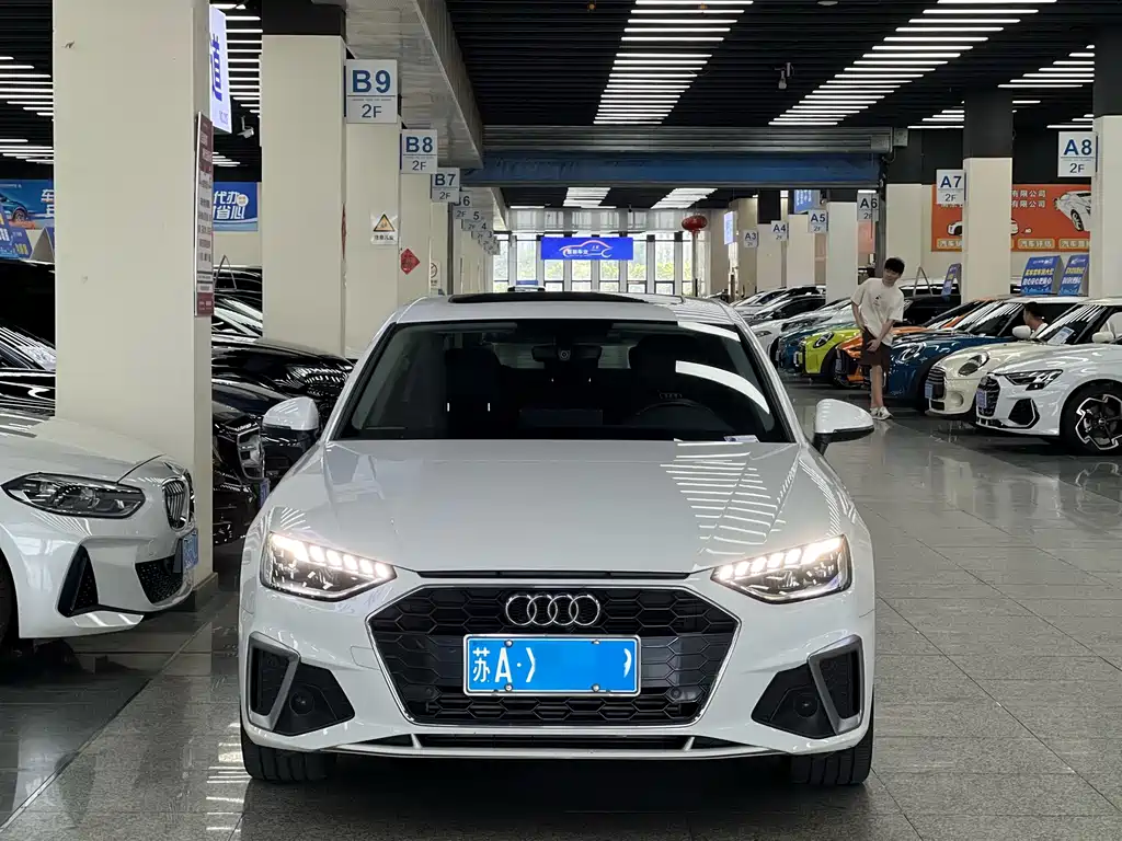 Audi A4L — миниатюра 2