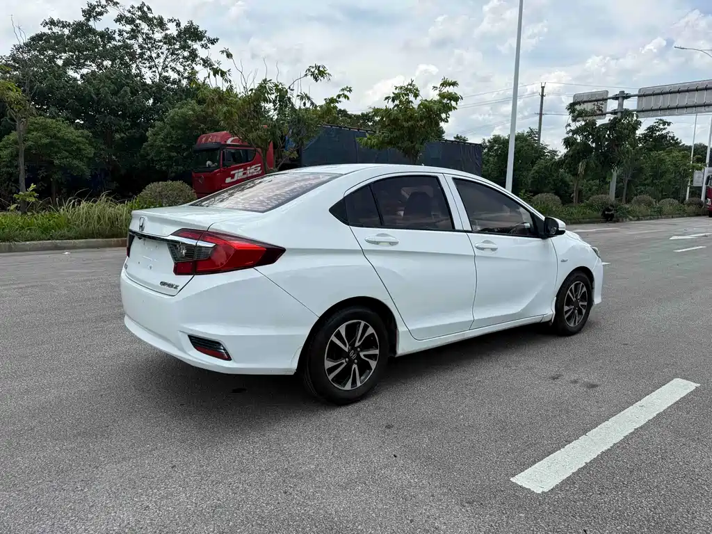 Honda Greiz — миниатюра 4