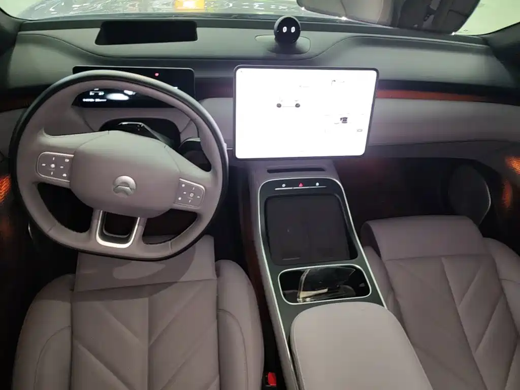 NIO ET5T 2025 75kWh Touring