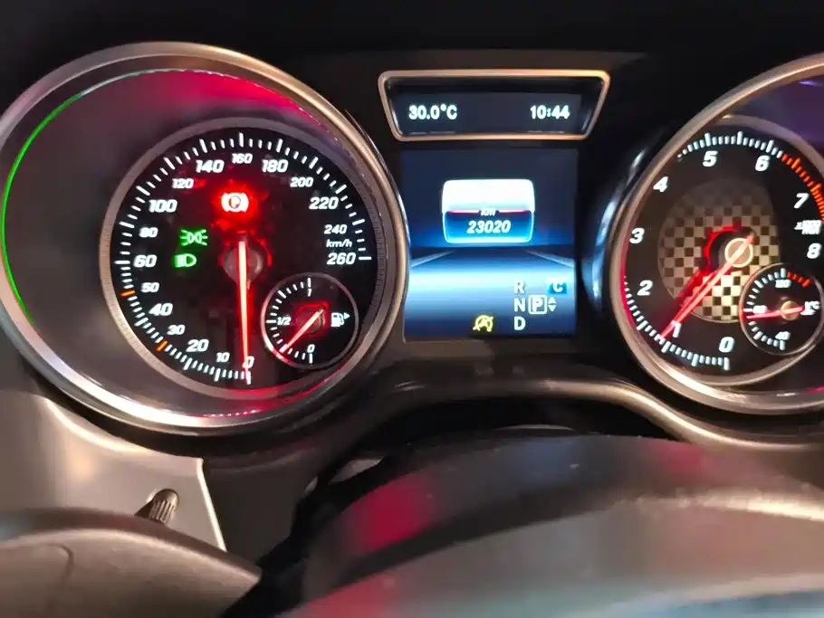 Mercedes-Benz GLE Coupe AMG — миниатюра 14