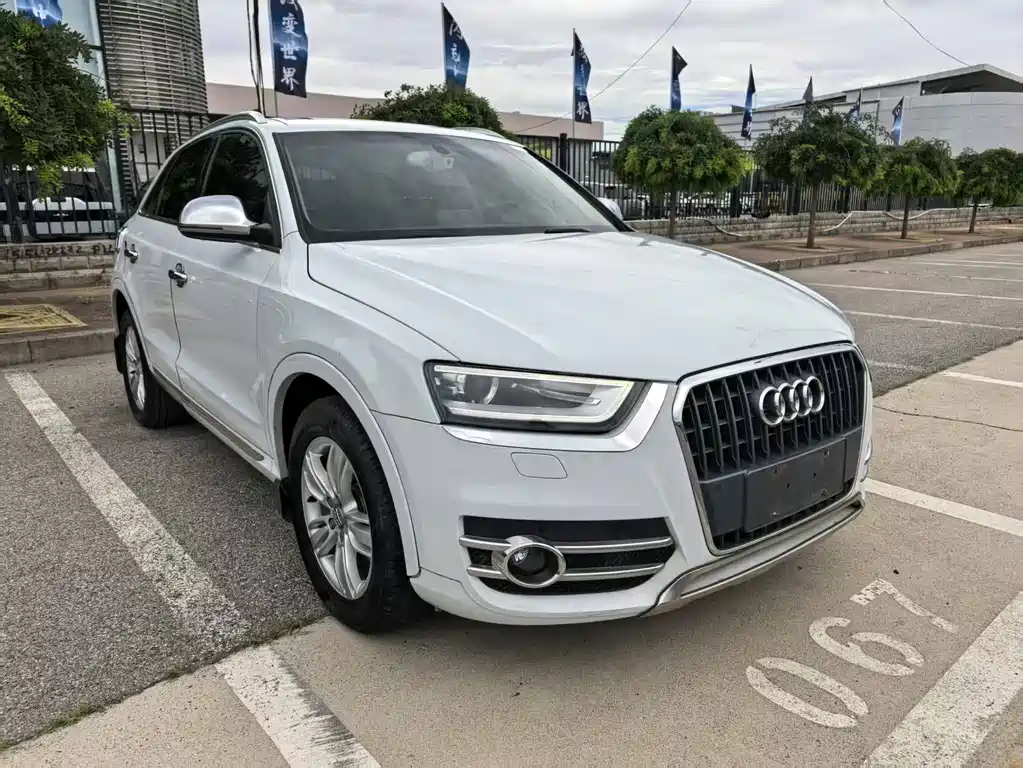 Audi Q3 2015 35 TFSI quattro