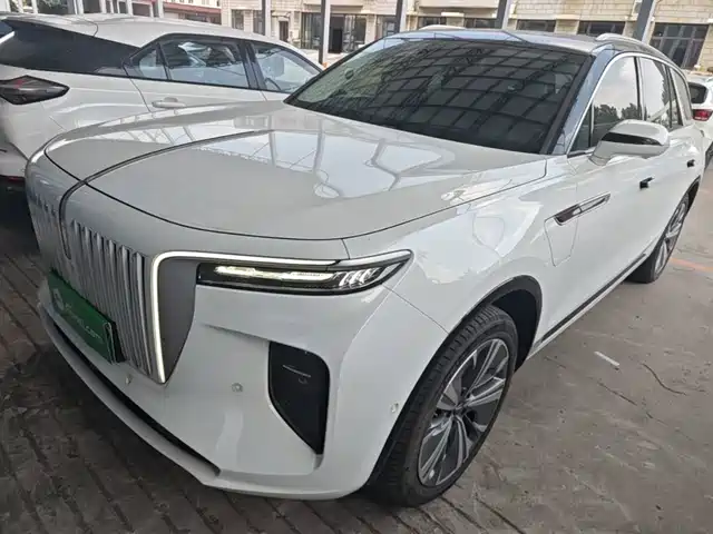 2023 Hongqi E-HS9