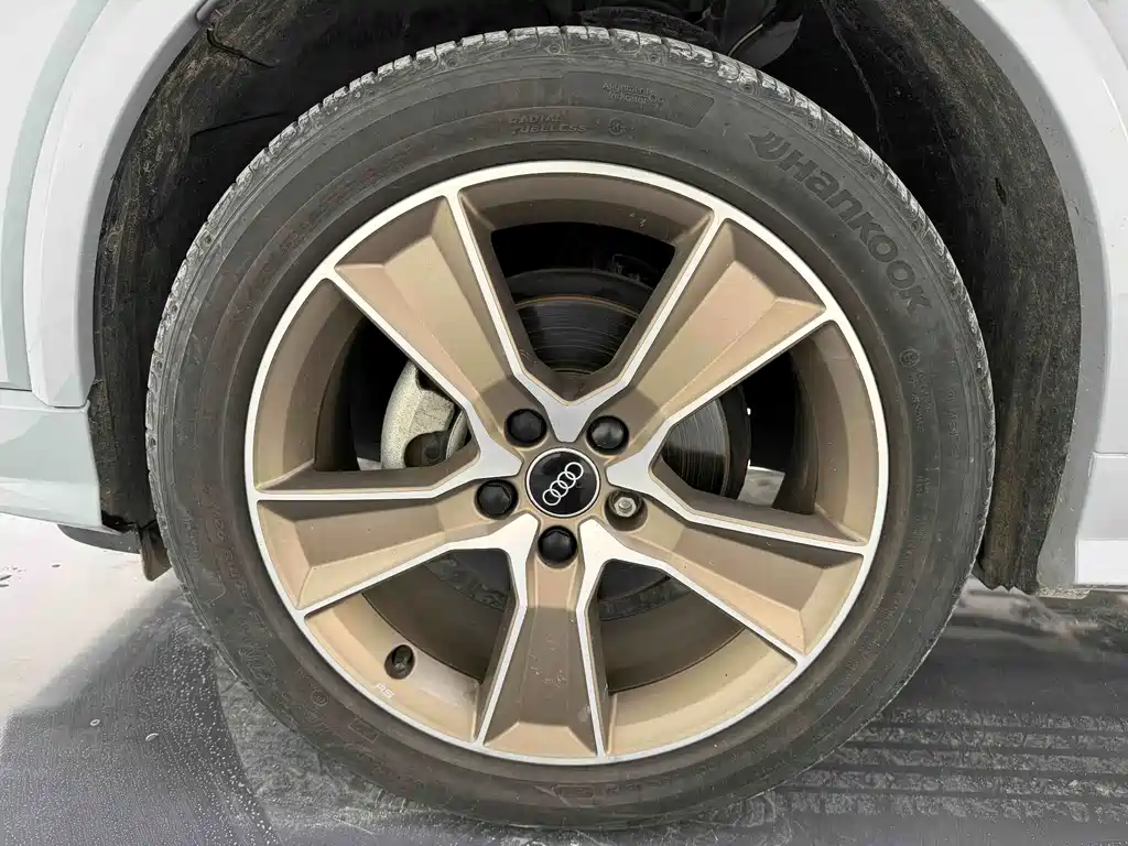 Audi Q2L — миниатюра 28