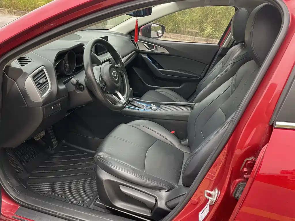 Mazda 3 Axela — миниатюра 7