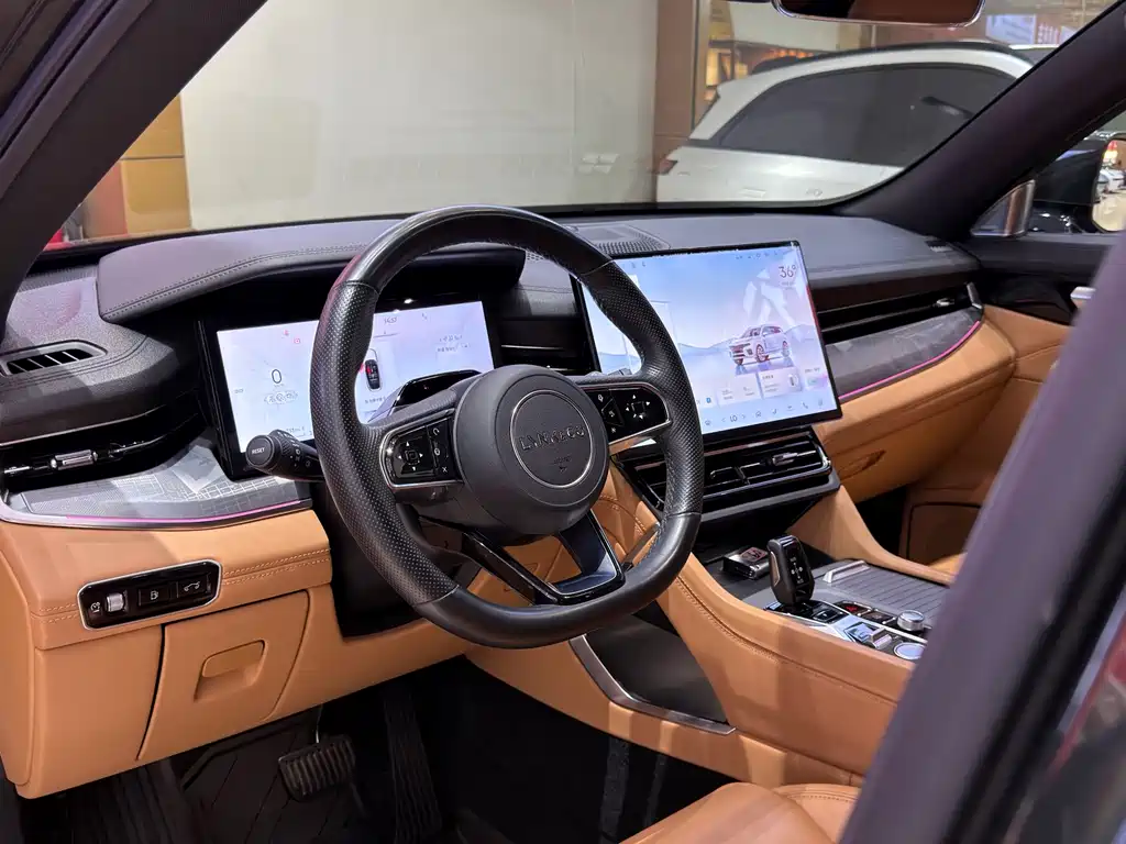 Lynk & Co 09 EM-P — миниатюра 14