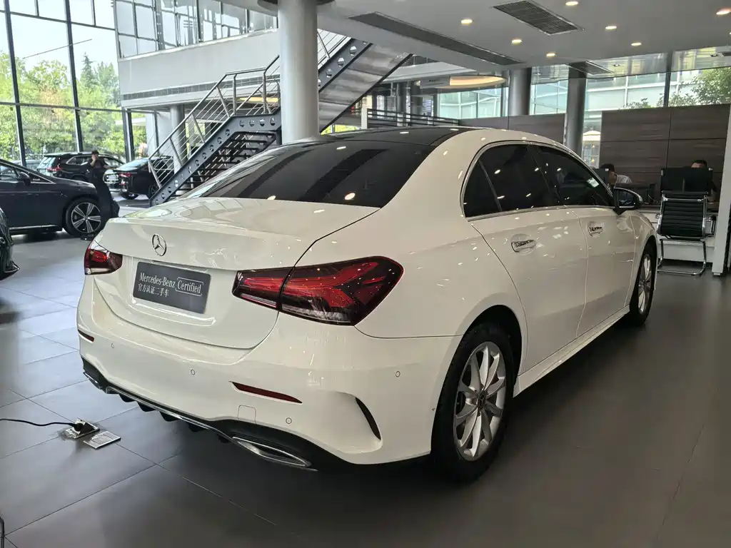 Mercedes-Benz A-Class — миниатюра 4