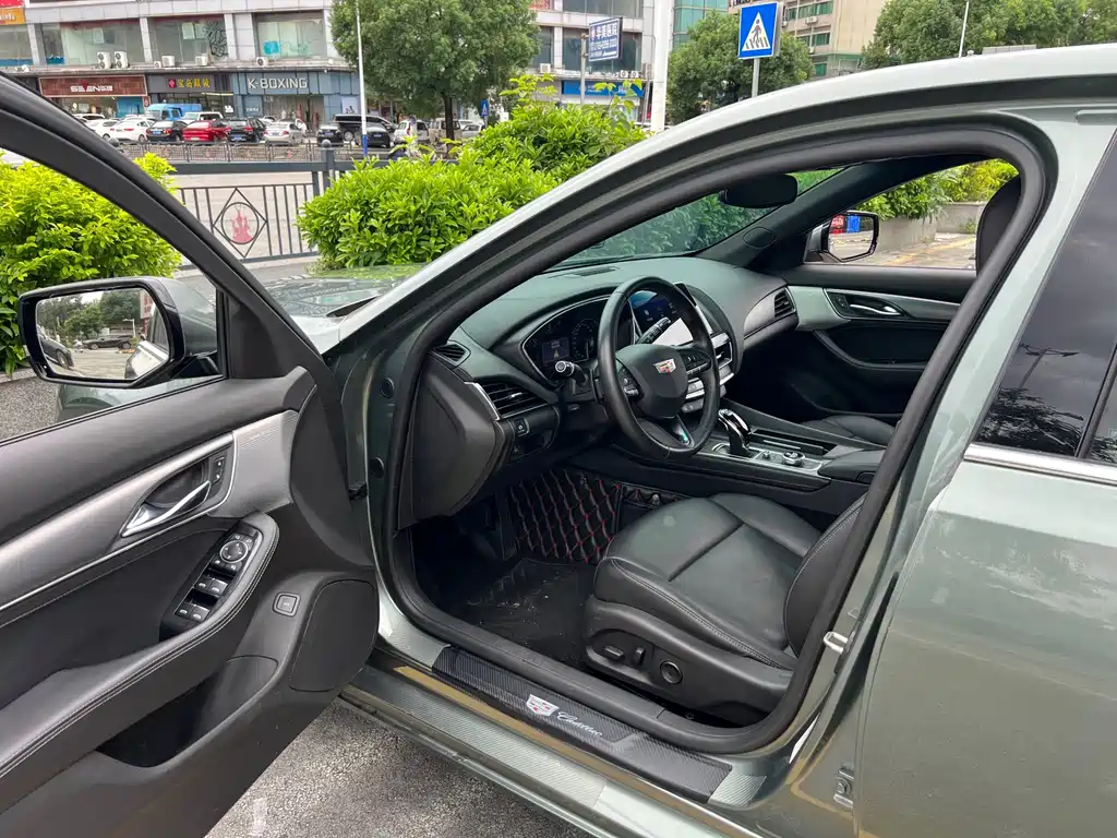 Cadillac CT5 — миниатюра 17
