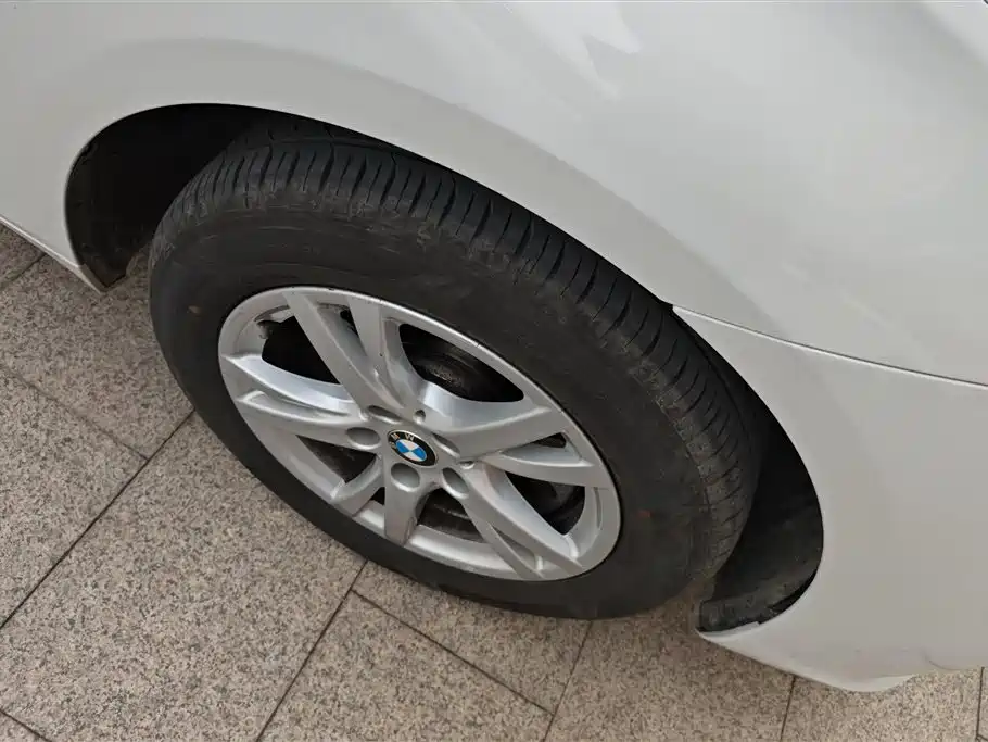 BMW 2 SERIES STATION WAGON