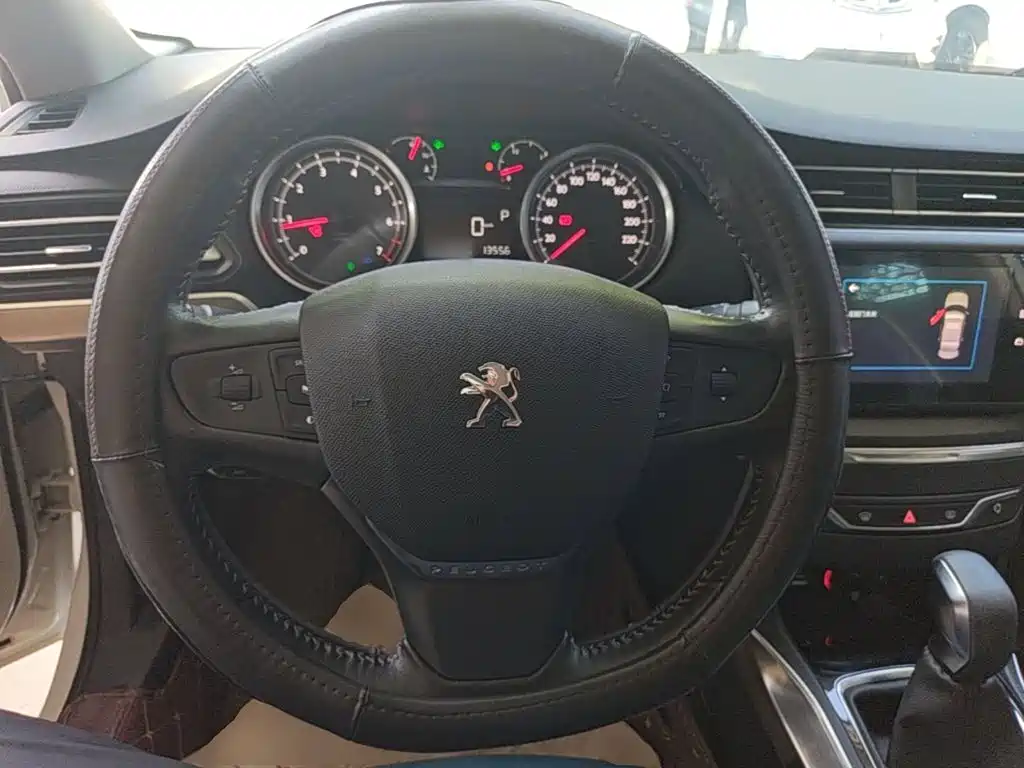 Peugeot 408 — миниатюра 11