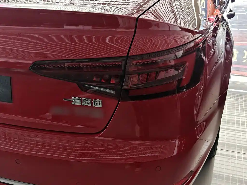 Audi A4L — миниатюра 8